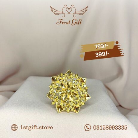 Elegant Floral Gold-Toned Ring with Crystals