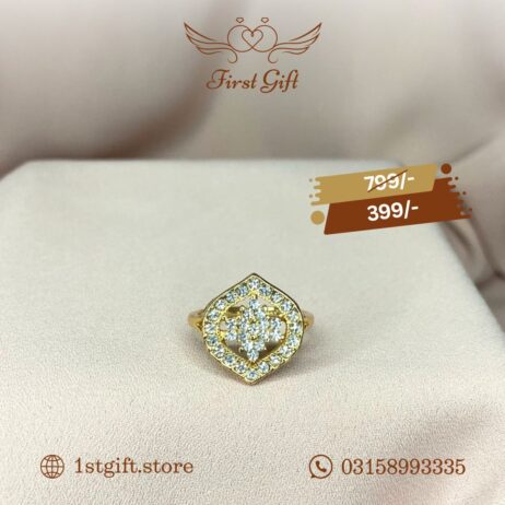 Elegant Gold-Plated Ring with Sparkling Stones