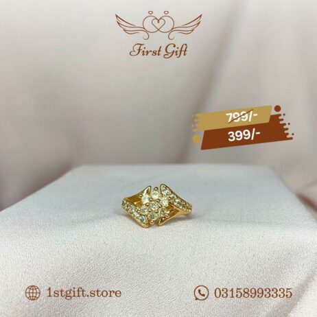 Golden Cluster Ring with Crystal Accents
